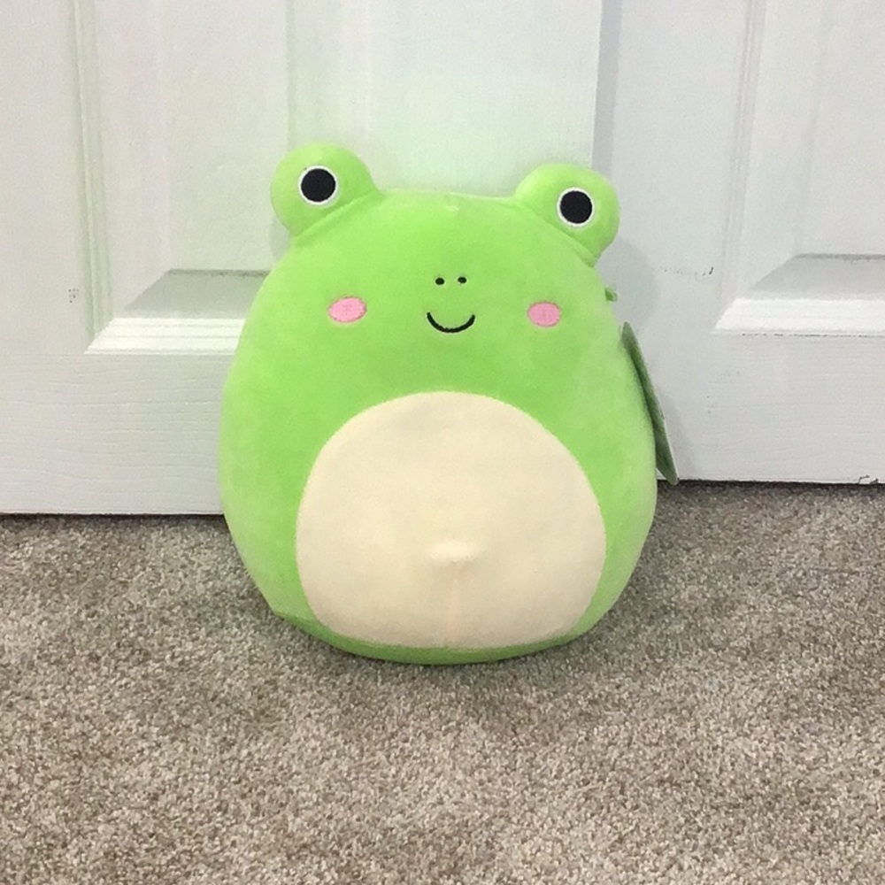 Wendy squishmallow